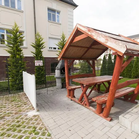 Premier Haz Appartamento Siófok