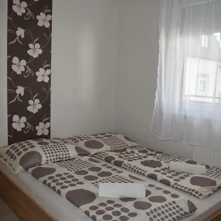 Premier Haz Appartamento Siófok